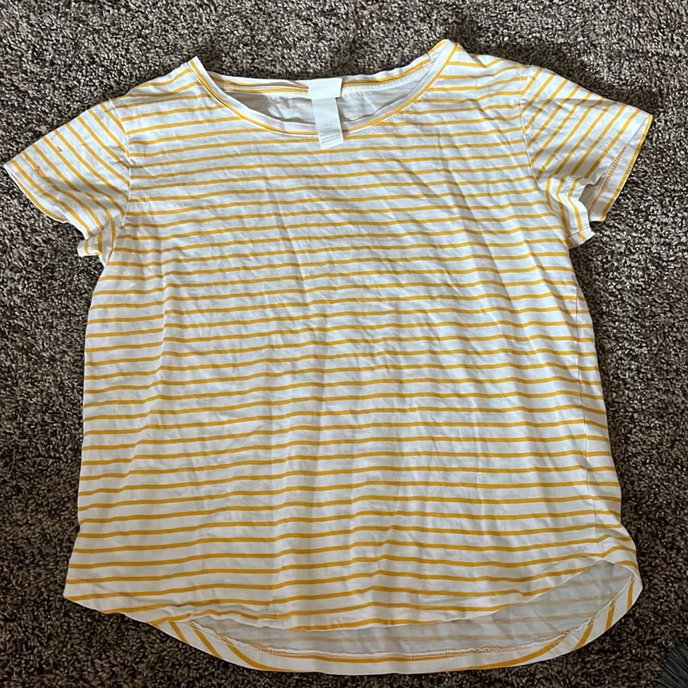 women’s adult small T-shirt